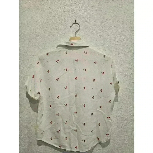 Japna cherry blouse crop. White, vintage look. Farm Rio Vibes.  SIZE SX - Picture 3 of 3
